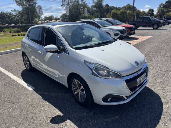 PEUGEOT 208 1.6 GRIFFE 16V FLEX 4P AUTOMÁTICO